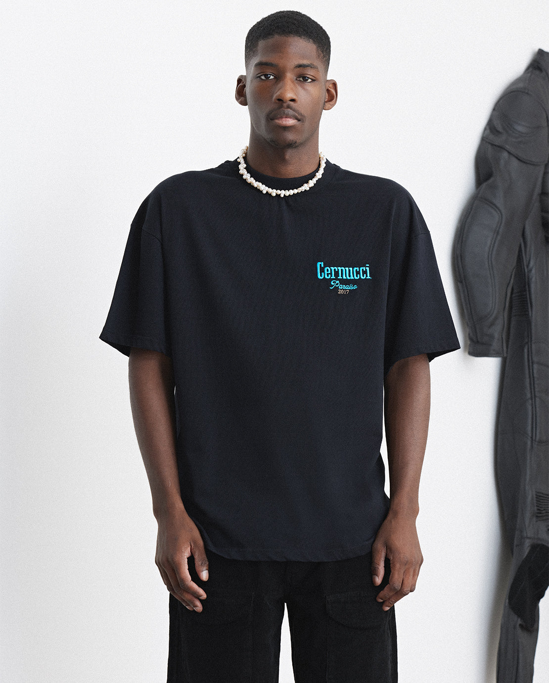 Cernucci Favela Grafik-T-Shirt - Schwarz